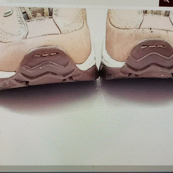 SKECHERS PREMIUM 11302 WOMEN'S SLED DOG MULE FUR LINED SIZE 7.5 - Picture 3 of 8